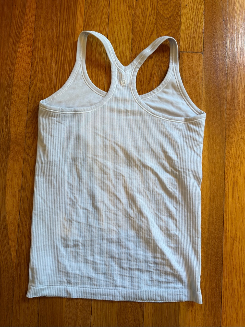 lululemon athletica ebb to street light grey/white tank